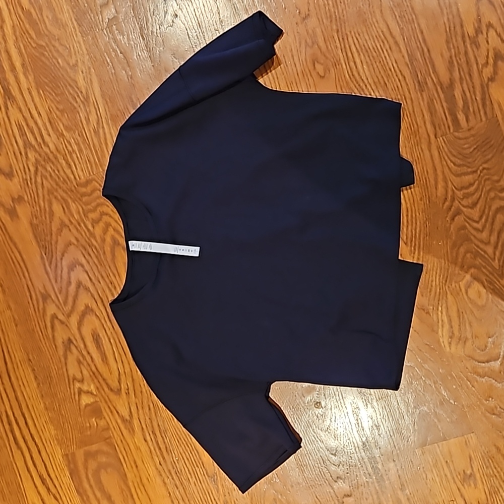 Lululemon Black Open Back Crop Top Size 10 Excellent